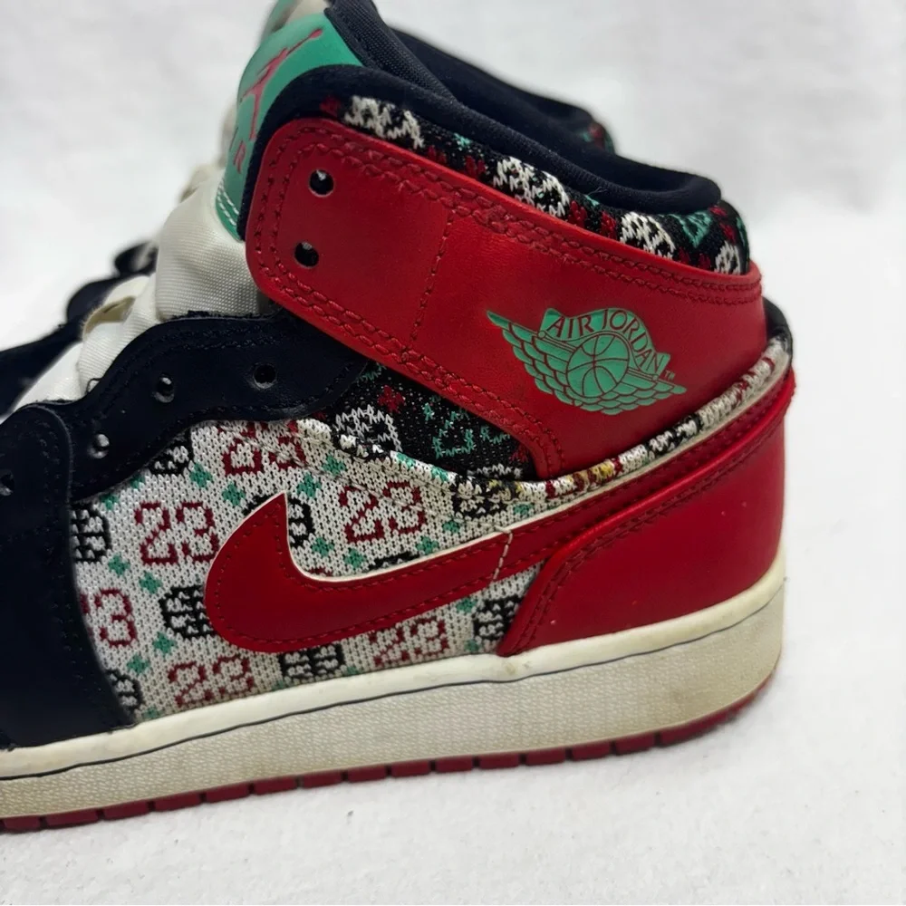 Nike Air Jordan 1 Mid SE PS Holiday Ugly Christmas Sweater DM1208 150 Size 4.5Y